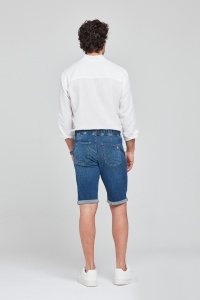 4_6877-1499-03 SHORT